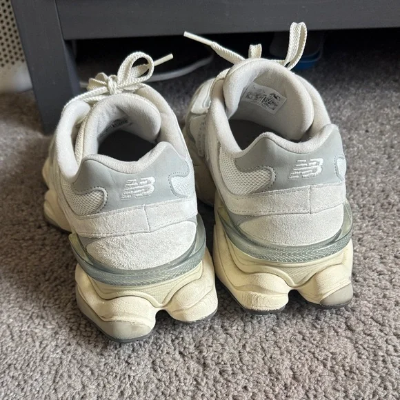 New Balance 9060 - Picture 4 of 4